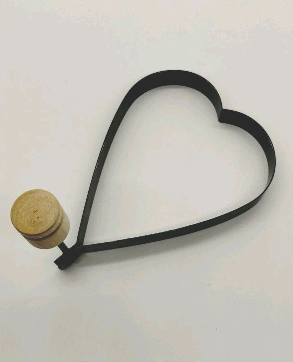 Heart Egg Pancake Rings Nonstick with Wood Handles